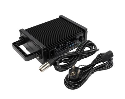 Oplader 24V, 8A LM-600/700 + City Kabine