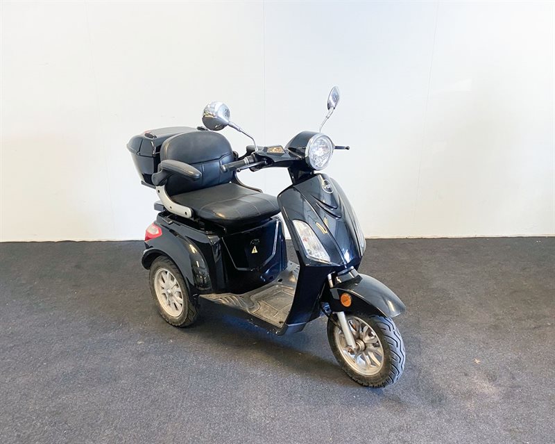 VGA Tres 25 km/t