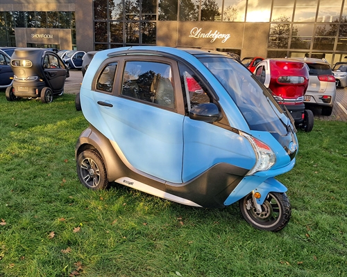 Country II 25 km/t blå m. oliefyr