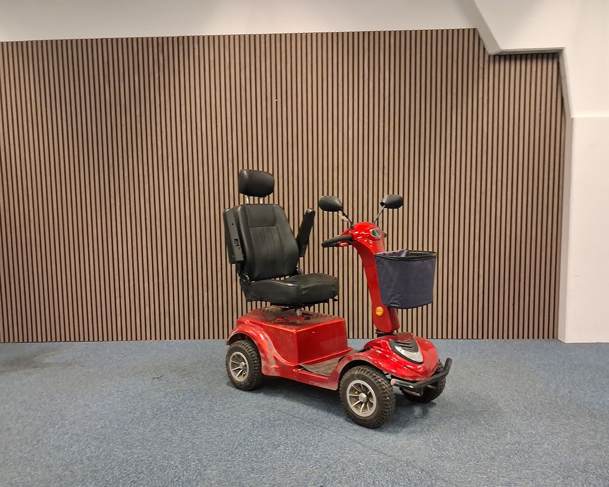 LM-350+ rød