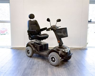 LM-600 grå