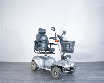 RP411 scooter grå