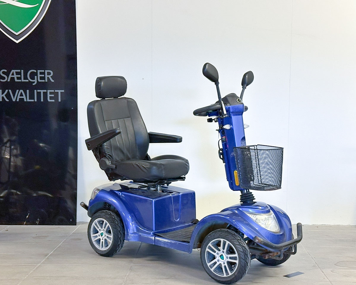 LM-600 blå