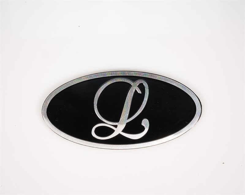 Logo "Lindebjerg-L" til front (Std/flad)