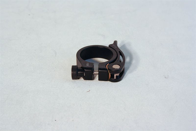 Quick release, sadelpind sort 36,4