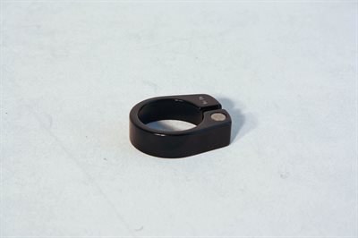 Spændebånd t. sadelpind - 34,9mm sort