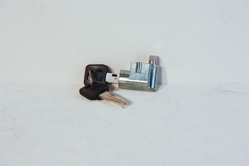 Låsecylinder m. 2 nøgler t. TM280 batteri